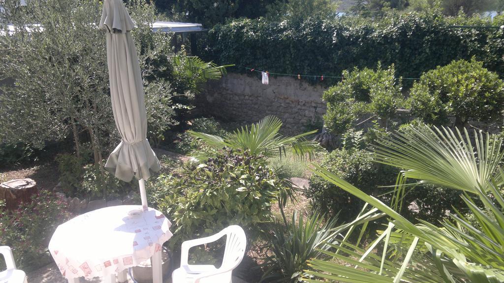 Apartment Kolman Cres Dış mekan fotoğraf